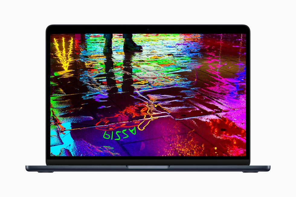 MacBook Air 13″ M2 Midnight
