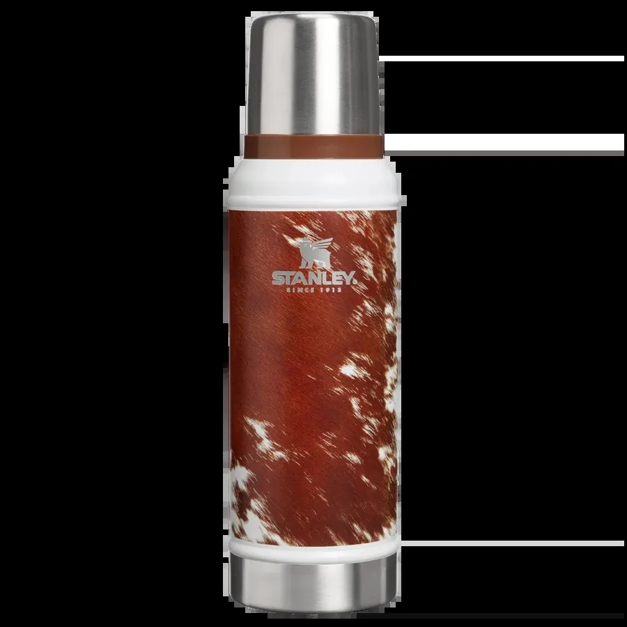 The Kacey Musgraves x Stanley 1913 Classic Legendary Bottle